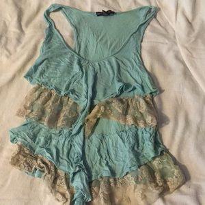 GORGEOUS RUFFLE TANK!!